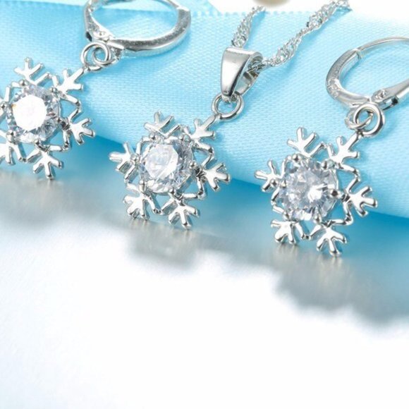 🌟 925 Sterling Silver Necklace Earrings Snowflake Set Drop - Picture 3 of 7